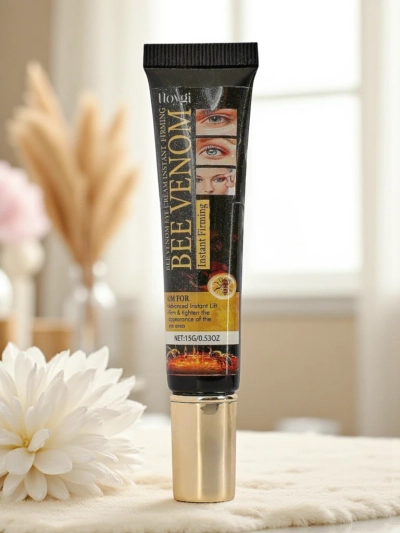 Firming anti-wrinkle eye cream with bee venom
