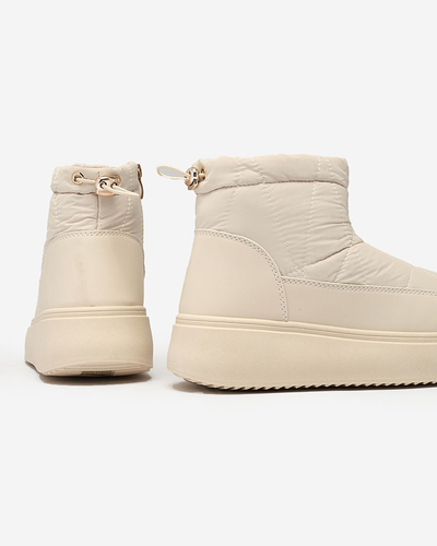 Royalfashion Women's slip-on snow boots in cream color Armeda