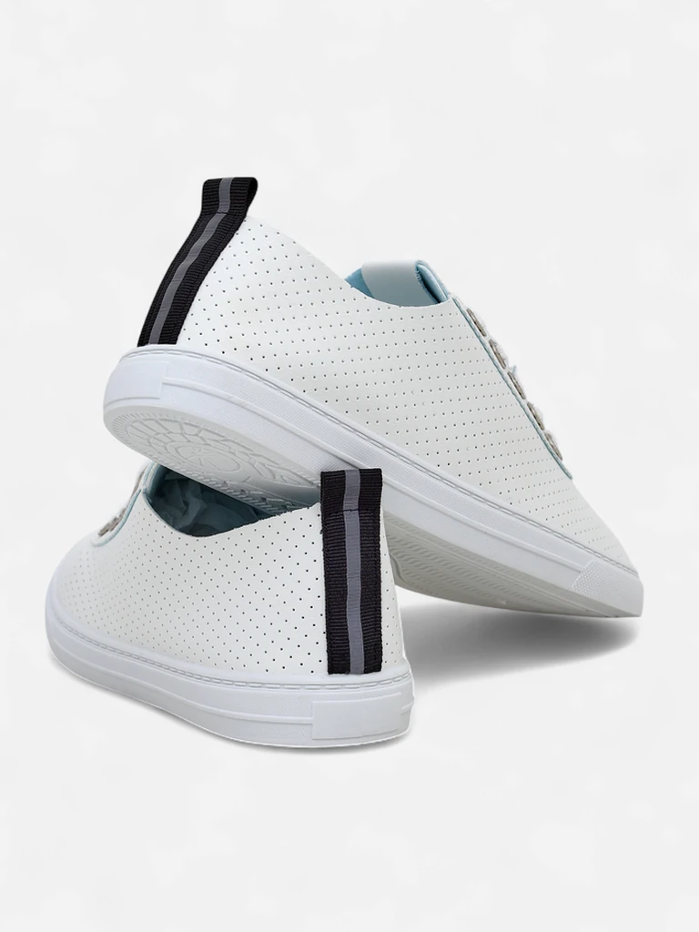 Royalfashion Women's sneakers with rhinestones Cytorrie