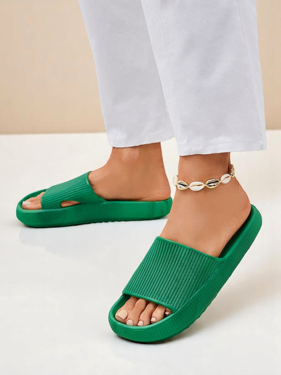 Royalfashion Women's rubber flip-flops Bree