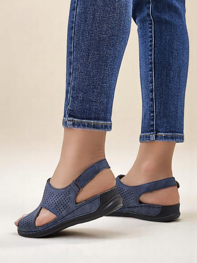 Royalfashion women’s cut-out sandals Leminni