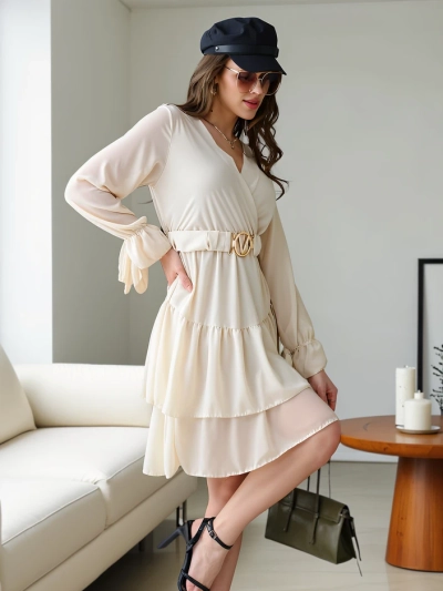 Royalfashion Naiste mini kleit volangidega ja vöökaelusega