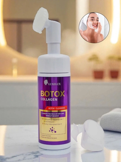 Purifying and moisturizing facial foam with collagen and brush