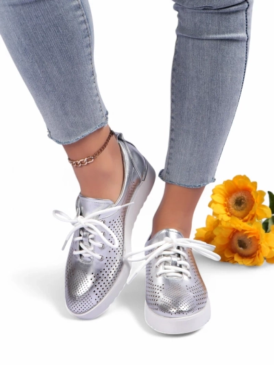 Королевская мода Женские перфорированные туфли Gofielle