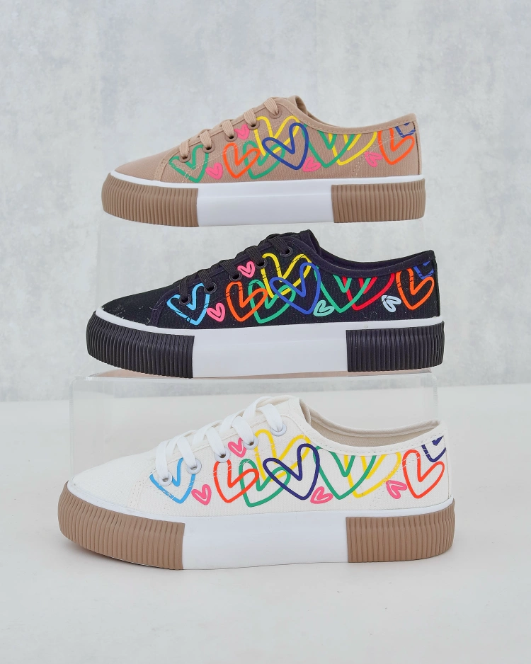 Royalfashion Naiste tenniset südame printiga Sercess