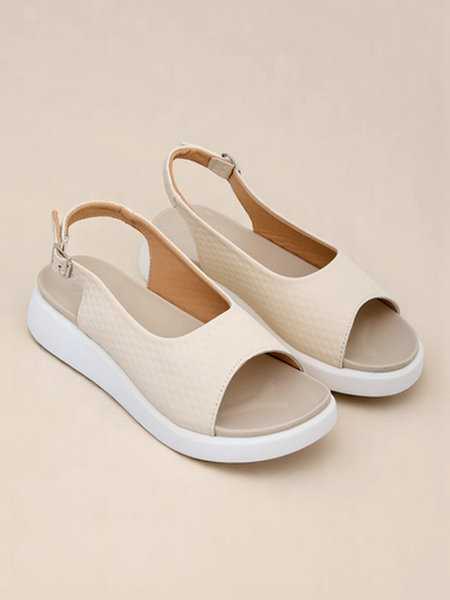 Royalfashion Women's Riva sandals on a thick sole