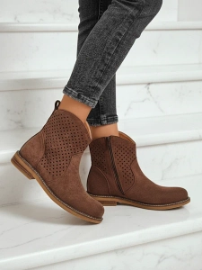 Dark brown || brown