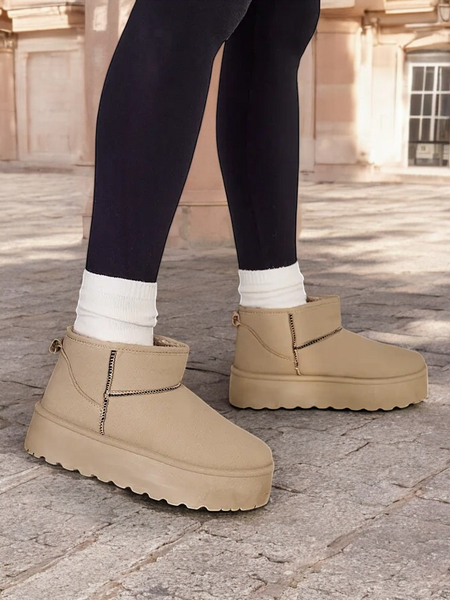 Royalfashion Короткие женские зимние сапоги Wiebi