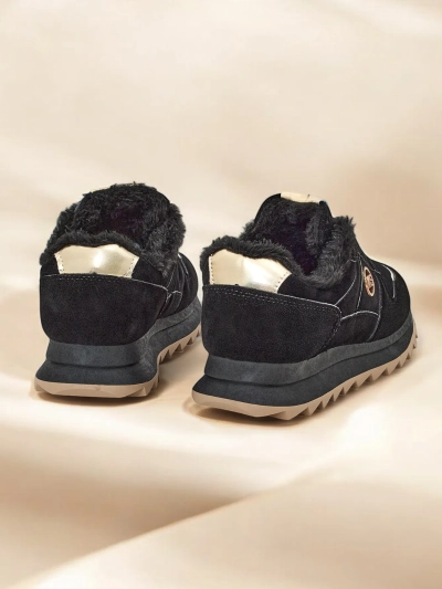 Royalfashion Insulated women's sneakers with fur Boris