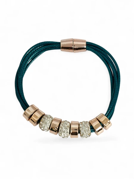 Naiste helmeste ja tsirkoonkividega käevõru