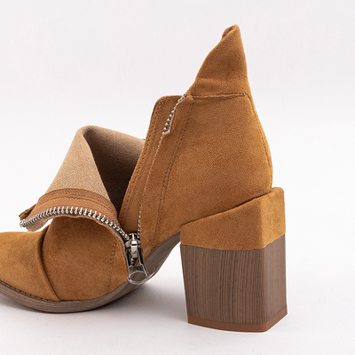 Women's boots with camel cut-outs Plinara - Footwear
