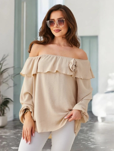 Royalfashion Naiste pluus a la Hispaania volangide ja lilledega