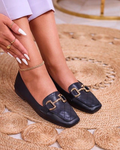 Royalfashion Черные женские стеганые мокасины с золотым украшением Wetifa