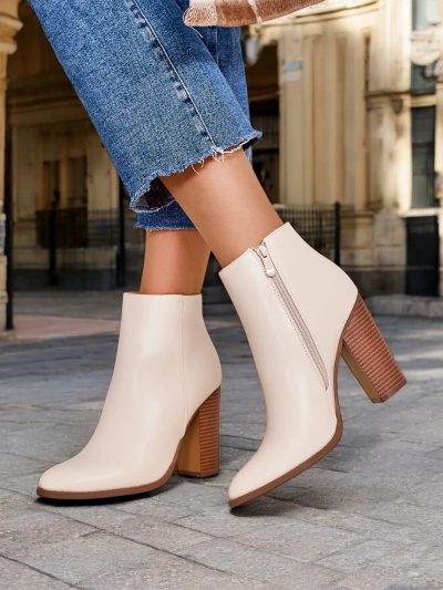 Royalfashion Women's ankle boots on a stiletto heel Toemi