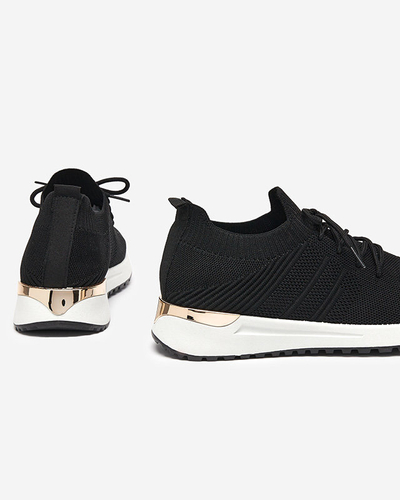 Черные женские кроссовки Ferroni