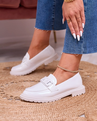 Royalfashion Белые лакированные мокасины для женщин Dafench