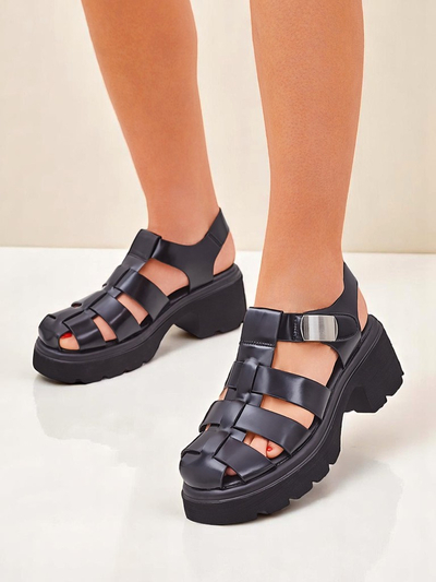 Royal Fashion Women's Roman-style Bratz sandals