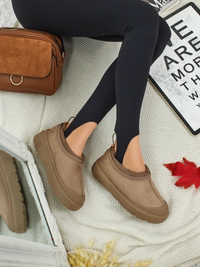 Короткие женские ботинки a'la снегоходы Velisee