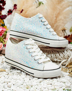 тёмно-зелёный