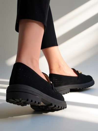 Royalfashion Perforated women's loafers Besio