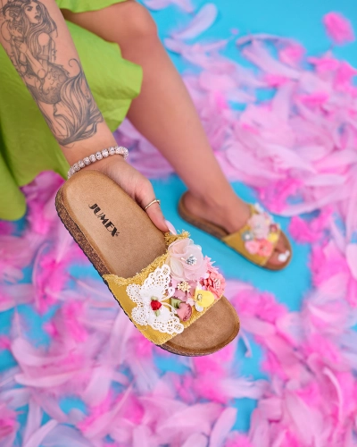 Naiste riidest lilledega sussid Ososi kollase värviga - Jalatsid