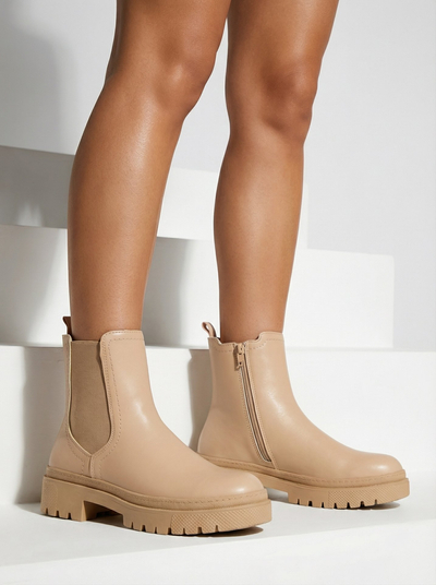 Royalfashion Naiste eko nahast Dovivas saapad