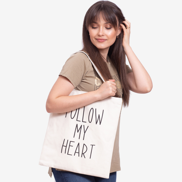 Valge riidest kott kirjaga - Aksessuaarid