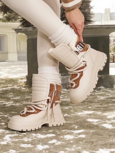 Royalfashion Kvinnor Umeu Snow Boots Uemi