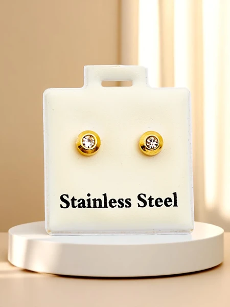 Royalfashion Naiste klõpskinnitusega kõrvarõngad tsirkoonkividega