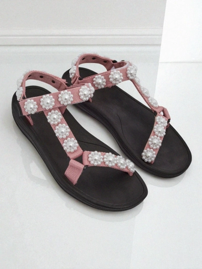 Royalfashion Letitia roosad platvormsandaalid - pärlmutterkaunistustega klassika