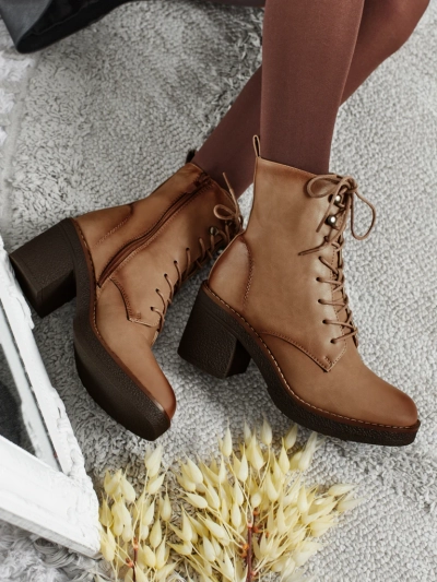 Naiste öko-nahast jämeda kontsaga poolsaapad Zeltra