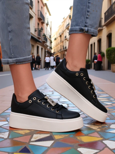 Royalfashion Женские спортивные кроссовки Kisoffi