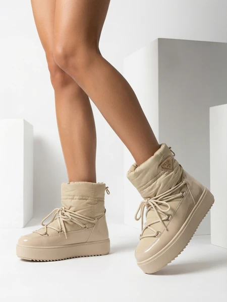 Royalfashion Женские сапоги-слипы a'la snow boots светло-коричневого цвета Vevnose