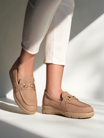 Royalfashion Women's flat shoes with a decoration on the toe