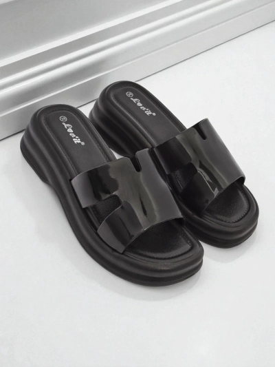 Royalfashion Женские шлепанцы на толстой подошве Nova Gloss