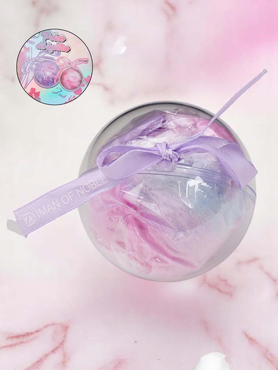 Nägu säravamaks tegeva pehme ja koheva pallina