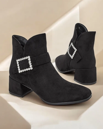 Royalfashion Women's ankle boots with low heel Vetti