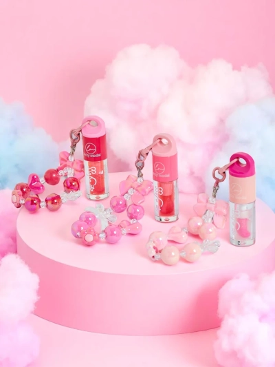 Lip gloss for children with bracelet Strawberry