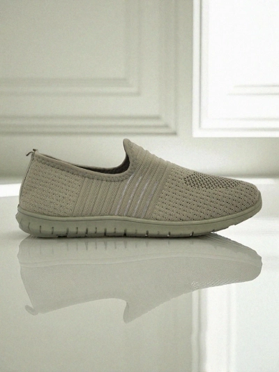 Hypatia Verde Women's Fabric Slip-On Moccasins with Flat Sole