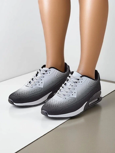 Royalfashion Женские спортивные кроссовки Estava