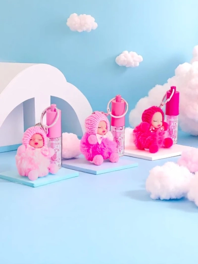 Lip gloss for children with a doll Light Pink