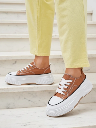 Royalfashion Женские платформенные кроссовки Beemes