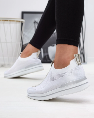 Женские спортивные туфли-слипы с надписью белого цвета Cerppa- Footwear