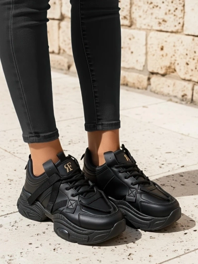 Royalfashion Naiste spordisneakerid paksemal tallal Quensi