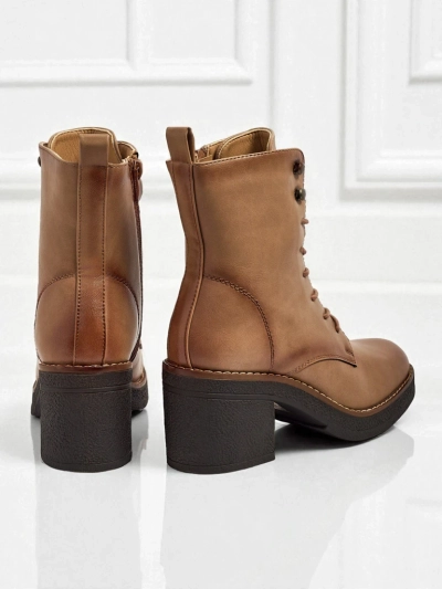 Naiste öko-nahast jämeda kontsaga poolsaapad Zeltra