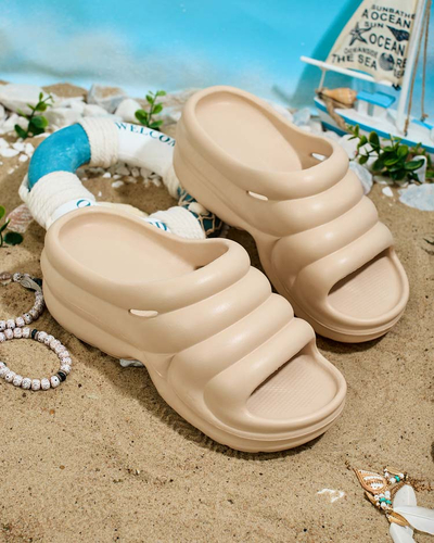 Royalfashion Женские резиновые шлепанцы Koriv