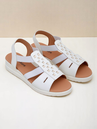 Royalfashion Женские босоножки на низкой танкетке Sora