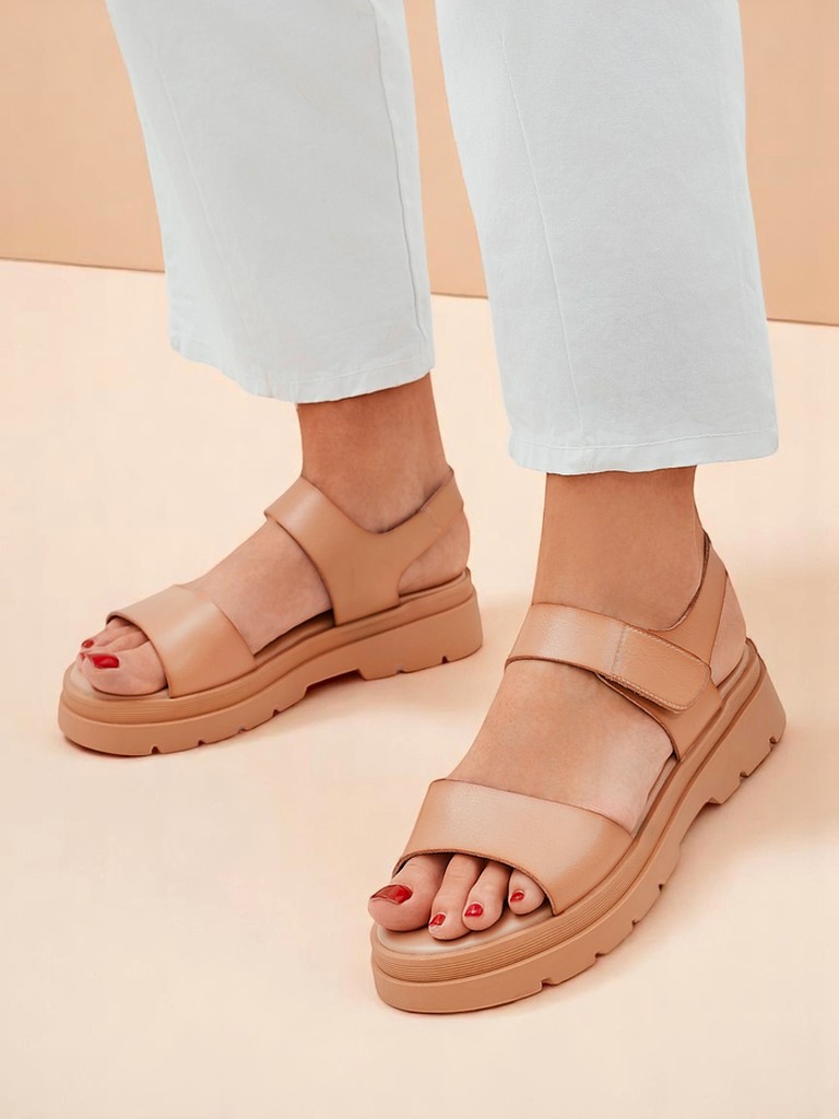 Royalfashion Женские сандалии на толстой подошве Otvanna