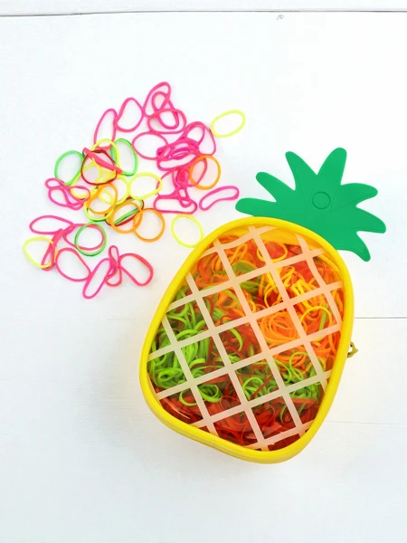 Royalfashion Mitmevärvilised silikoonist juuksekummid Ananass