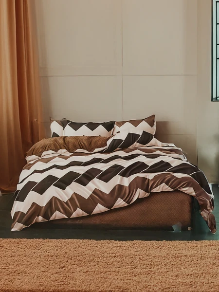 Royalfashion Mustriline voodipesu 180x200 komplekt 3 OSA